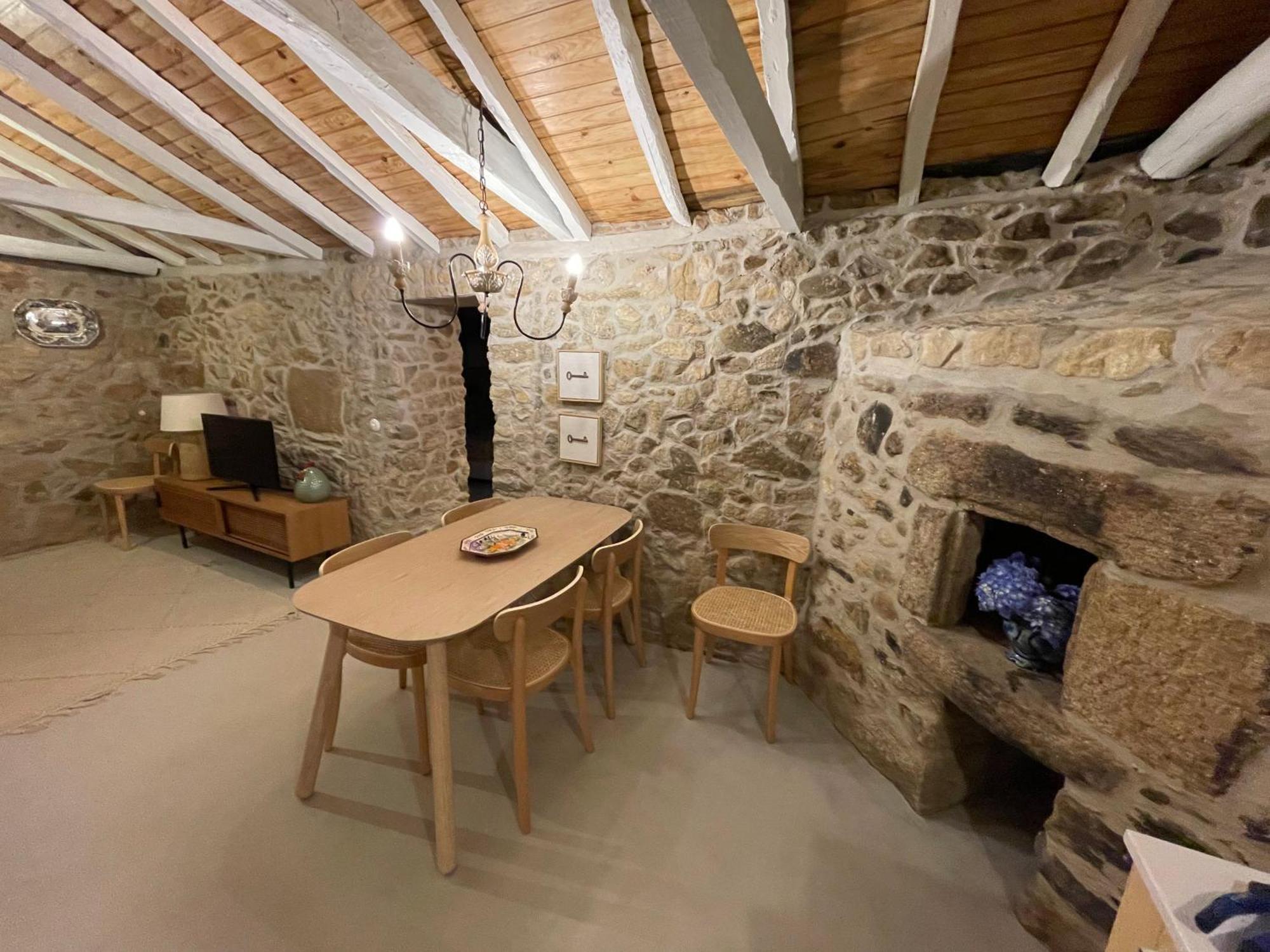 Villa Casa Velha-Santiagofamilyhouse Sever do Vouga Esterno foto